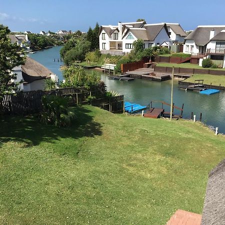 Thatch House On The Canals Villa St Francis Bay Exterior photo